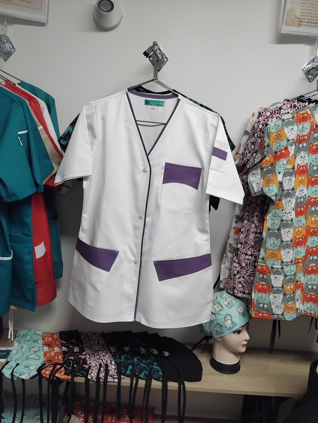 Blouse médicale blanc/ couleur femme