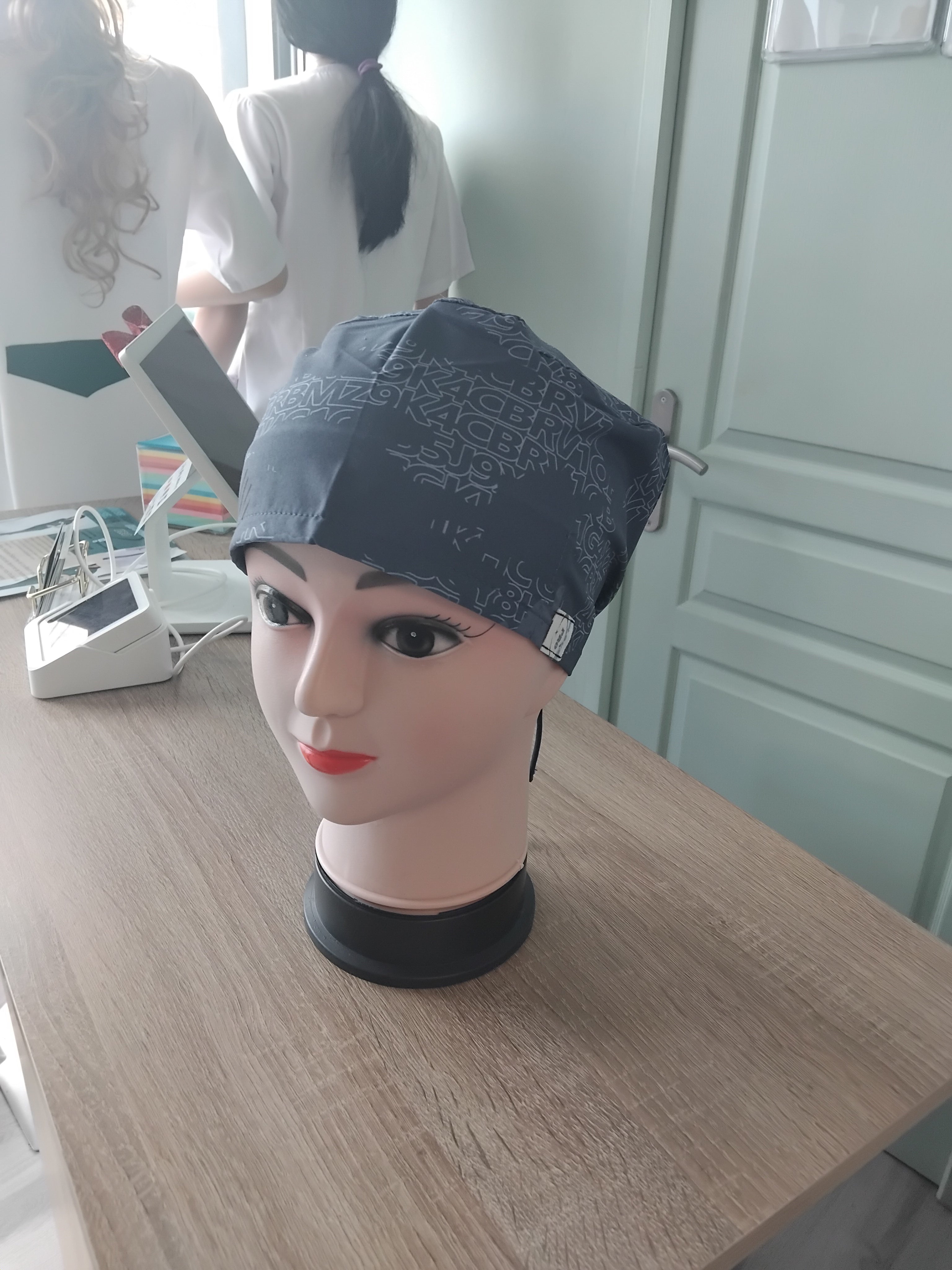 Calots professionnels à motifs et couleurs