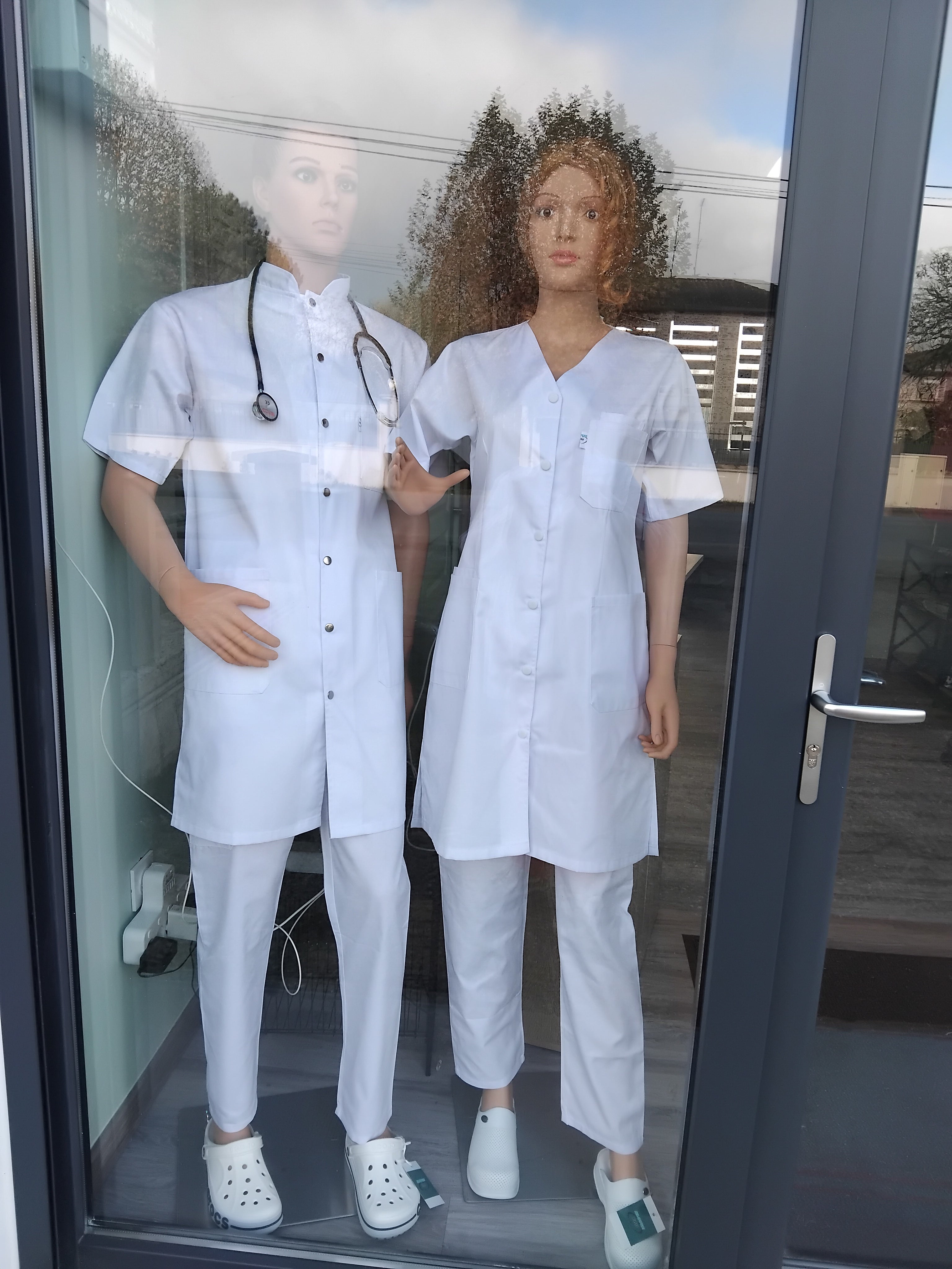 Blouse médicale blanche longue